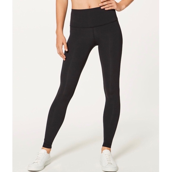 lululemon athletica Pants - Lululemon Wunder Under Black - size 6, orig. $98